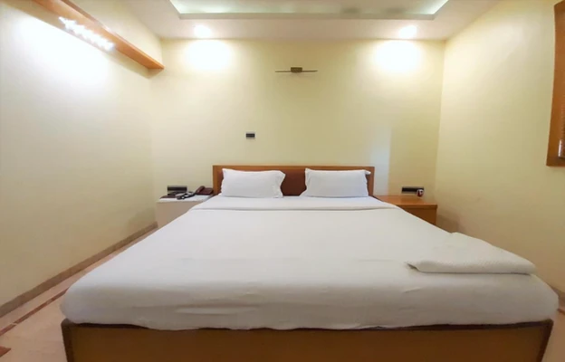 night stay hotels in hotel benzy palace mumbai