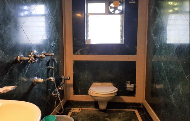 luxury hotels in hotel benzy palace mumbai