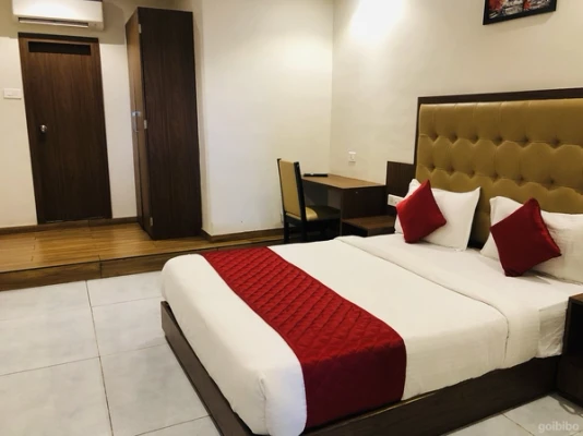 hotels for few hours in hotel bkc garden mumbai