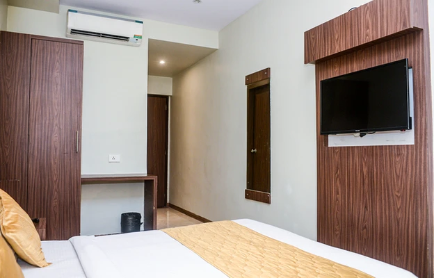 best hotel in hotel bkc inn mumbai