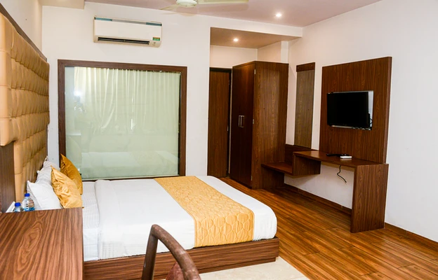 couple hotels in hotel bkc inn mumbai