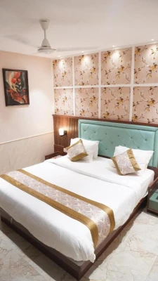 hotel with swimming pool in thane west, mumbai - hotel bliss boutique
