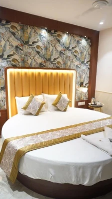 group holiday hotels in hotel bliss boutique mumbai