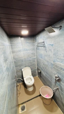 hotels for couple in hotel blue wellingten andheri west mumbai