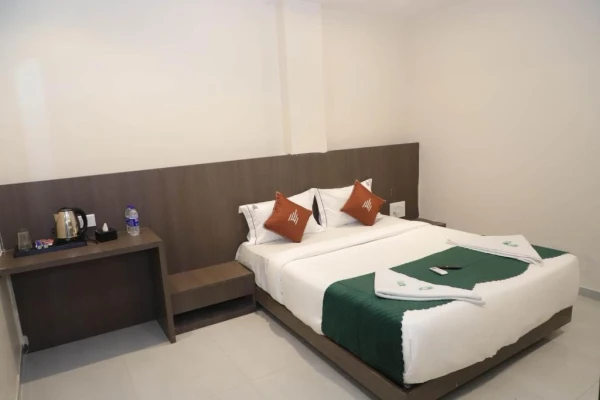 hotel with gym in goregaon west, mumbai - hotel casa royal residency