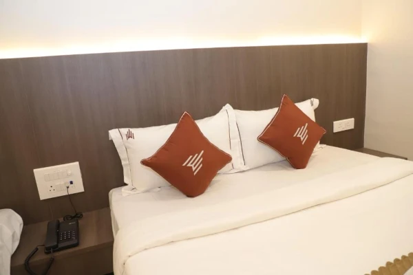 hotel room booking in goregaon west, mumbai - hotel casa royal residency