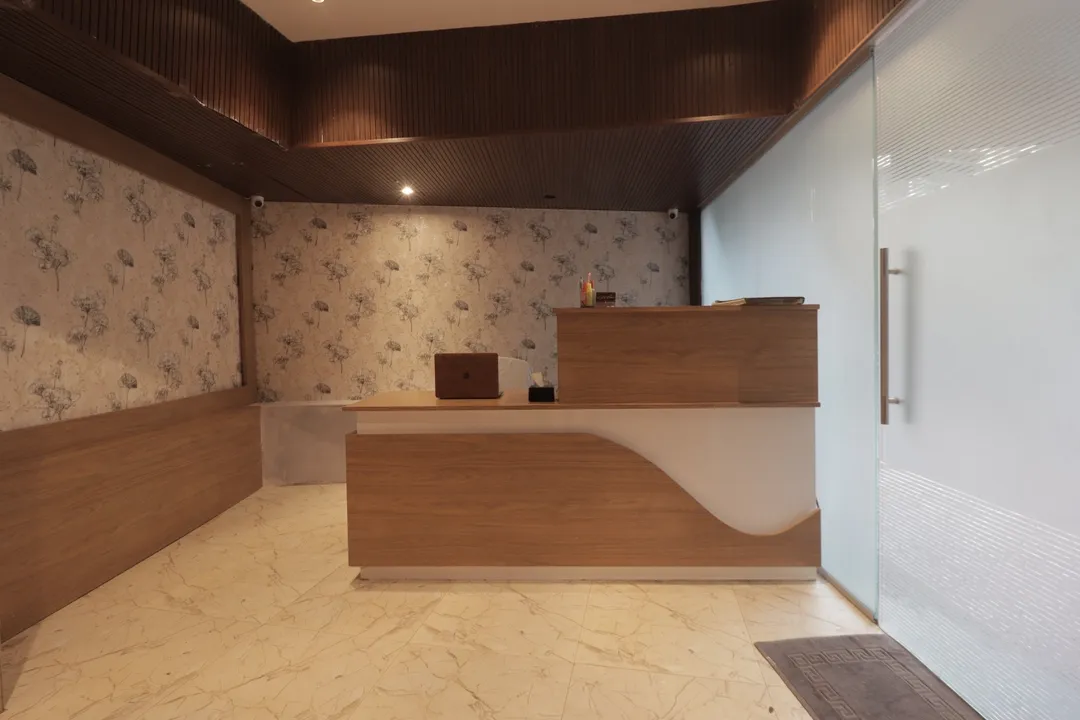 luxury hotels in hotel crystal palace mumbai