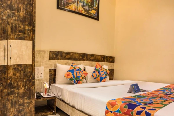 hotel room booking in kurla west, mumbai - hotel embassy grand