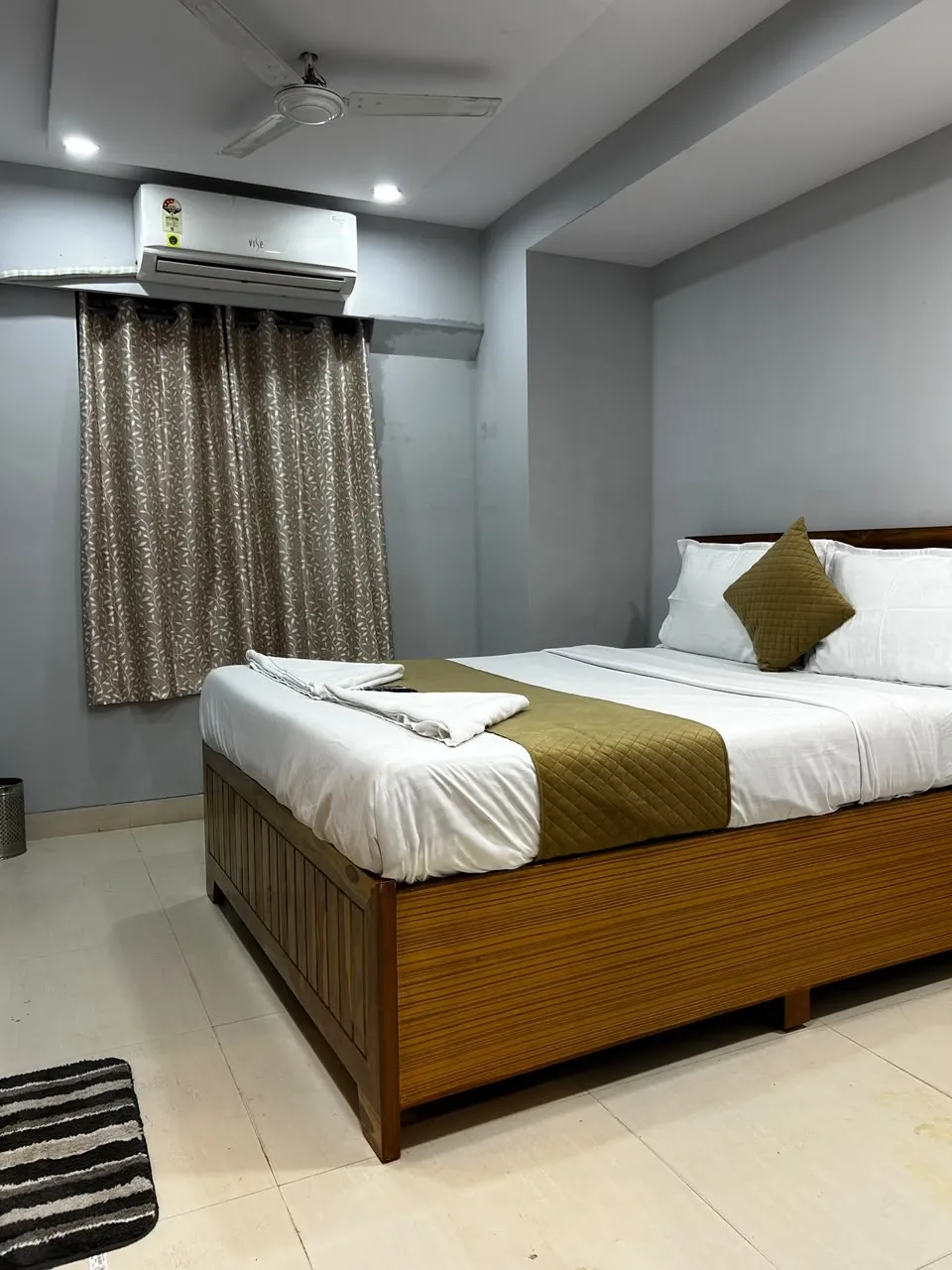 romantic hotels in hotel flora inn mumbai