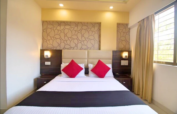 best hotel in hotel galaxy comforts mumbai