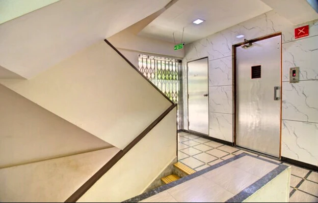 luxury hotels in hotel galaxy comforts mumbai