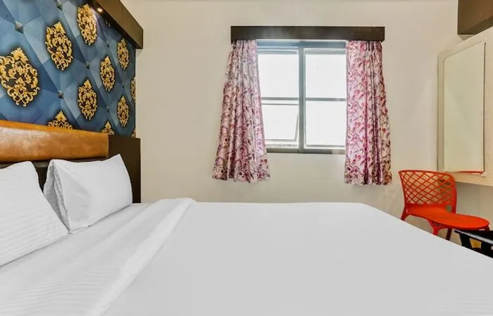 budget hotels in hotel geeta palace mumbai