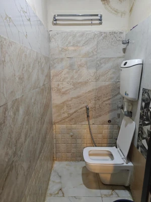 hotel with banquet hall in masjid bunder, mumbai - hotel glow star