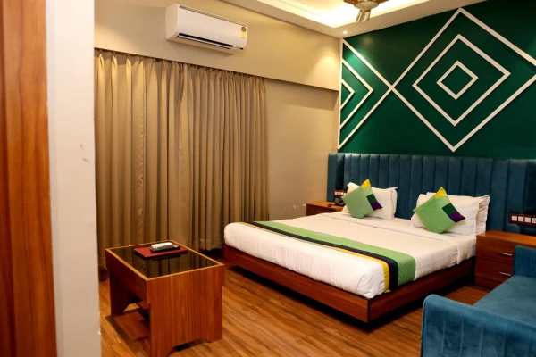 3 star hotel in andheri east, mumbai - hotel golden tulipz