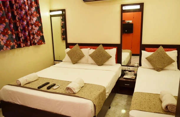 business travel hotels in hotel grand palace inn mumbai