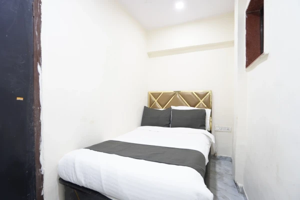 hotel with gym in andheri west, mumbai - hotel  grand residency