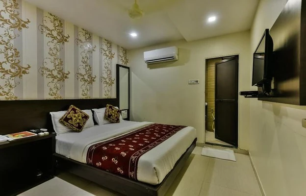luxury hotels in hotel guest inn residency mumbai