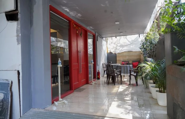 best hotel in hotel highway residency mumbai