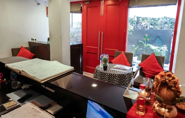 luxury hotels in hotel highway residency mumbai