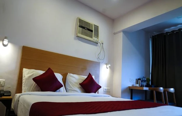best hotels for few hours in hotel highway residency mumbai