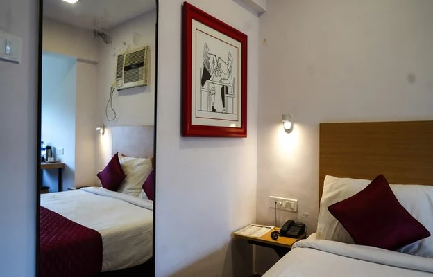best couple hotels in hotel highway residency mumbai