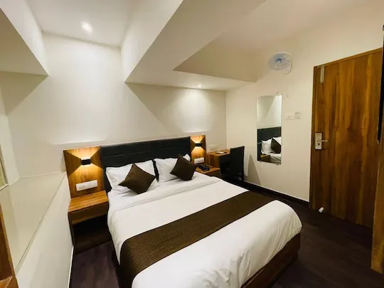 short stay hotels in hotel hilton suites mumbai
