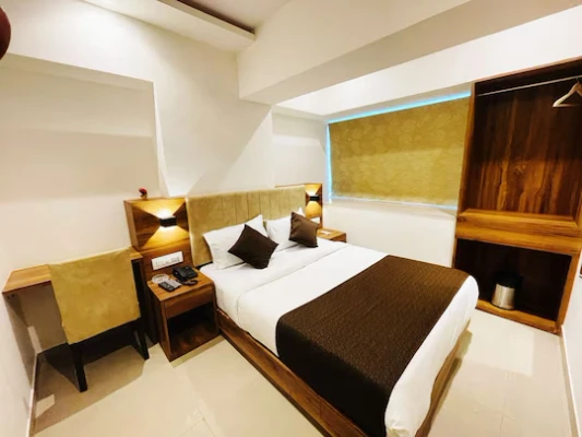 short stay hotels in hotel hilton suites mumbai
