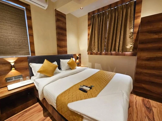 hotel near mumbai railway station - hotel imperial suite