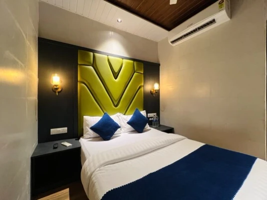 best 5 star hotels in hotel imperial suite mumbai