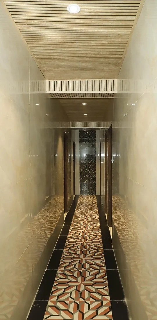 best luxury hotels in hotel iris inn mumbai