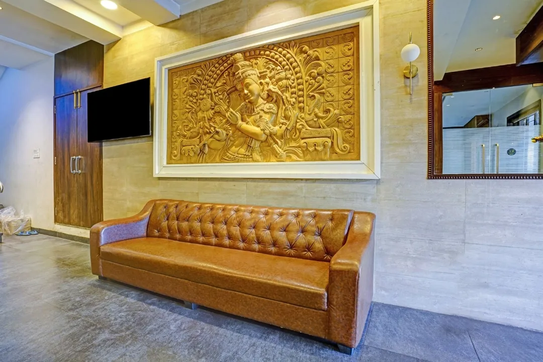 group holiday hotels in hotel krishna inn mumbai