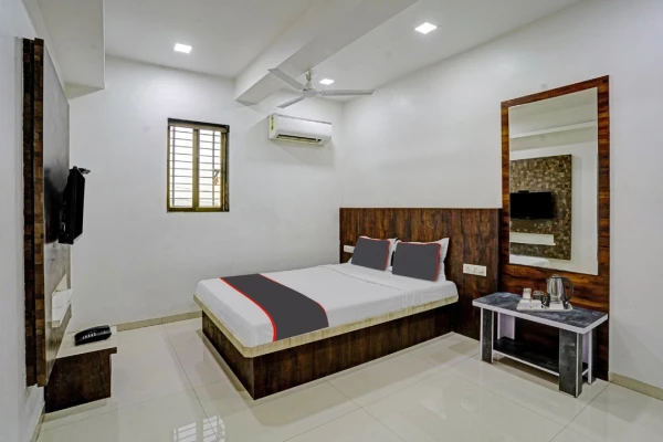 jacuzzi hotel in bhiwandi, mumbai - hotel krishna inn