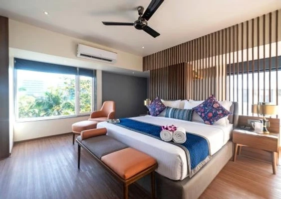 online room booking in andheri, mumbai - hotel le grande