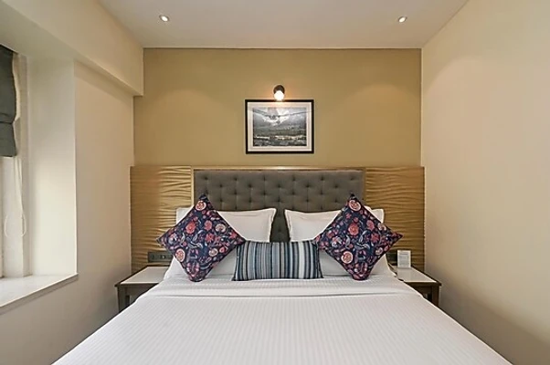 hotel room booking in andheri, mumbai - hotel le grande
