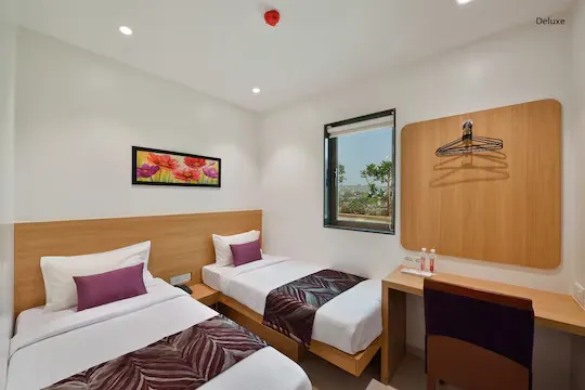 hotel with meeting room in saki naka, mumbai - hotel leafio sakinaka