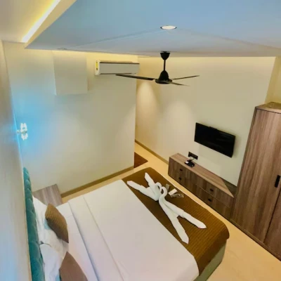 hotel in andheri west, mumbai for couples - hotel lime wood