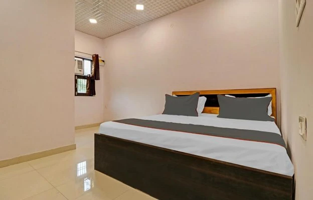 cheap hotels in hotel limewood mumbai
