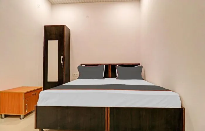 hotels for few hours in hotel limewood mumbai