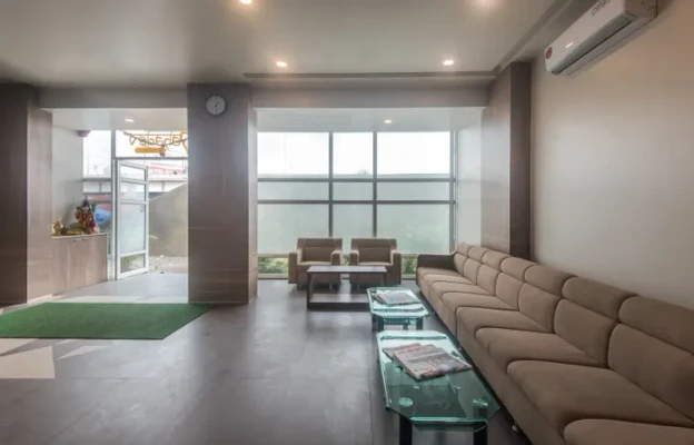 best hotel in hotel mahadev residency mumbai