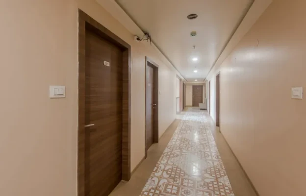flexible hotel booking in hotel mahadev residency mumbai