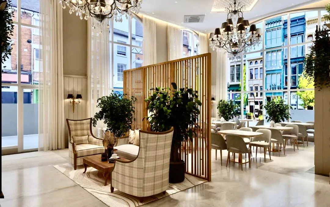 hotel with bar in malad west, mumbai - hotel mumbai house mindspace malad