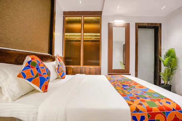 hotel with swimming pool in borivali west, mumbai - hotel peralz borivali
