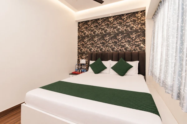 early check in hotels in hotel platinum dahisar mumbai