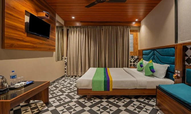 hotel with free parking in andheri east, mumbai - hotel prince