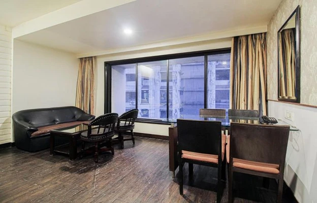 cheap hotels in hotel quaint suites mumbai