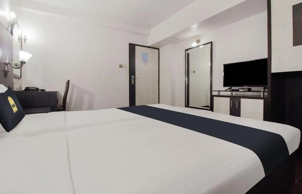 unmarried couple friendly hotels in hotel quaint suites mumbai