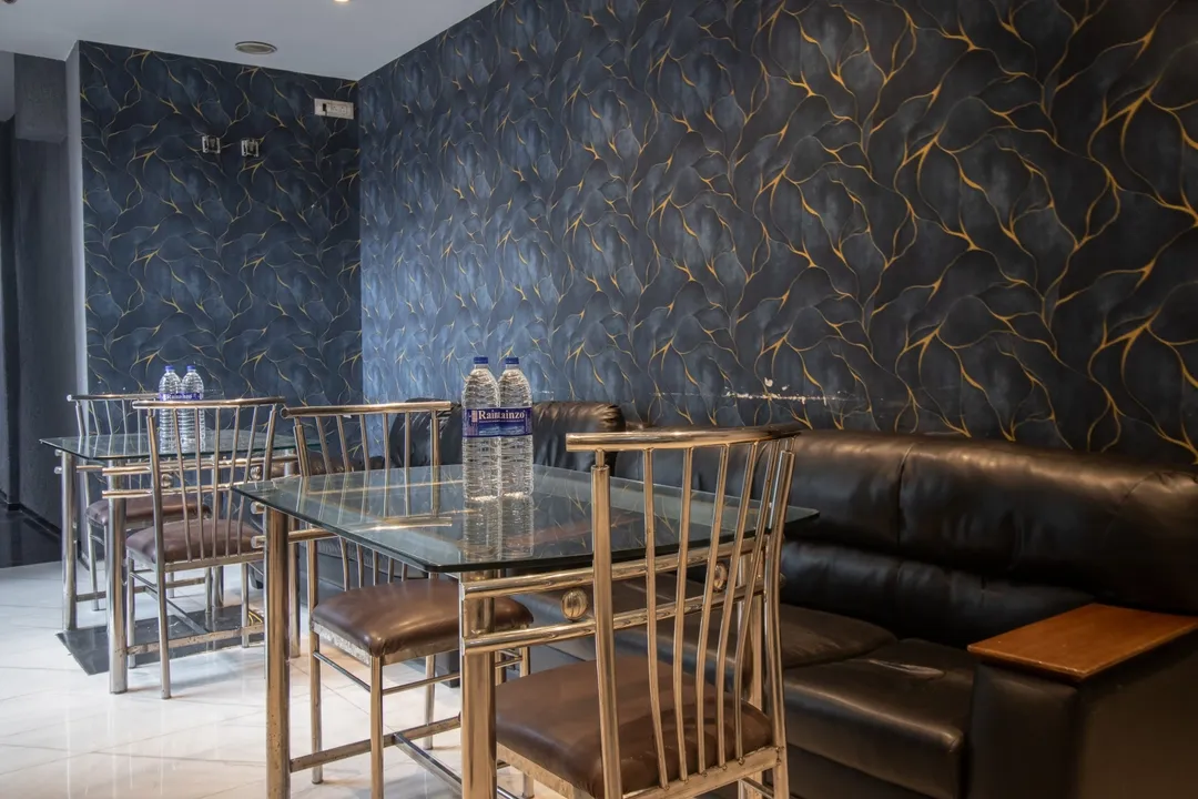 budget hotels in hotel ratna paradise mumbai