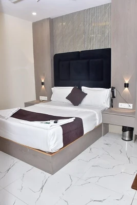 best couple hotels in hotel real inn mumbai