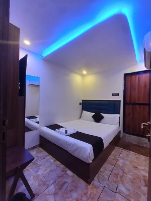 hotel with gym in andheri east, mumbai - hotel rios