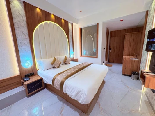 budget hotels in hotel royal inn mumbai